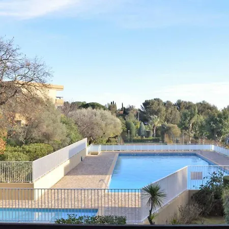 Apartment A Avec Terrasse, Piscine Et Parking A Proximite De La - Fr-1-251-494 *
